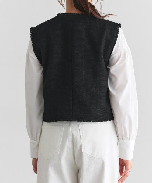 Pierrot（ピエロ）の「ゴールドボタンフリンジツイードベスト（ベスト・レディース・ブラック/アイボリー・M/L）」の8枚目の写真