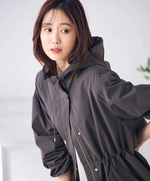 a.v.v（アーヴェヴェ）の「【微撥水/雑誌InRed(宝島社)4月号掲載】フーデットユーティリティジャケット（ブルゾン・レディース・アイボリー/ベージュ/チャコールグレー・40/38/42/36/34）」の16枚目の写真