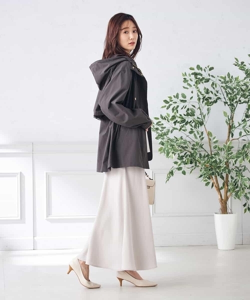 a.v.v（アーヴェヴェ）の「【微撥水/雑誌InRed(宝島社)4月号掲載】フーデットユーティリティジャケット（ブルゾン・レディース・アイボリー/ベージュ/チャコールグレー・40/38/42/36/34）」の20枚目の写真