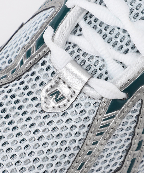 FRAMeWORK(フレームワーク)の「NEW BALANCE/ニューバランス 1906R(スニーカー・レディース・シルバー・23cm/23.5cm/24cm/24.5cm/25cm)」の13枚目の写真