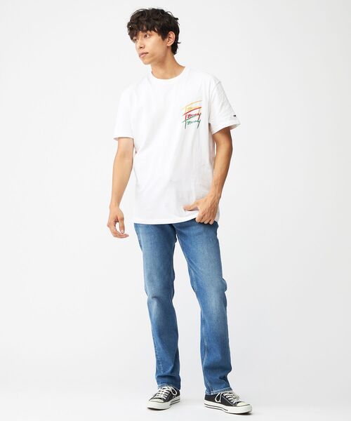 tommy jeans(トミー ジーンズ)の「レギュラーツイステッドシグネチャーTシャツ(Tシャツ/カットソー・メンズ・ホワイト/ブラック・LARGE/SMALL/X-LARGE/MEDIUM)」の15枚目の写真