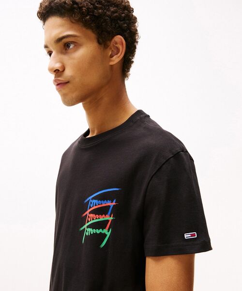 tommy jeans(トミー ジーンズ)の「レギュラーツイステッドシグネチャーTシャツ(Tシャツ/カットソー・メンズ・ホワイト/ブラック・LARGE/SMALL/X-LARGE/MEDIUM)」の3枚目の写真