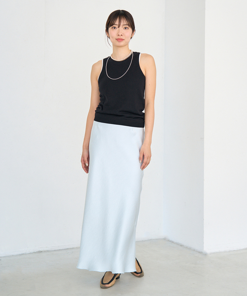 IENA（イエナ）の「《WEB・一部店舗限定 追加12》ダブルサテンスカート（スカート・レディース・スカイブルー/ゴールド/チャコールグレー・40/38/34/36）」の21枚目の写真