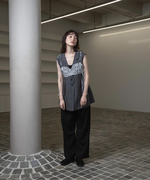 lawgy ストリング リボン ギャザー ストライプ ビスチェ lawgy（ラウジー）の「string ribbon gather stripe bustier