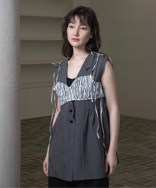 lawgy ストリング リボン ギャザー ストライプ ビスチェ lawgy（ラウジー）の「string ribbon gather stripe bustier