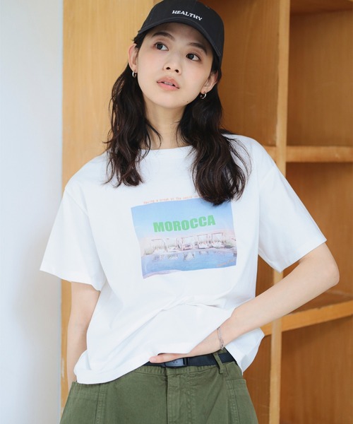 【新品未使用】Plantation ベージュ　Tシャツ　Mサイズ　タグ付き モーターバイク コンフォート Tシャツ | Maison Kitsuné
