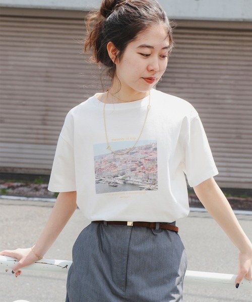 B:MING by BEAMS（ビーミングバイビームス）の「トラベル フォト Tシャツ（Tシャツ/カットソー・レディース・その他/その他2/その他1・ONE SIZE）」の2枚目の写真