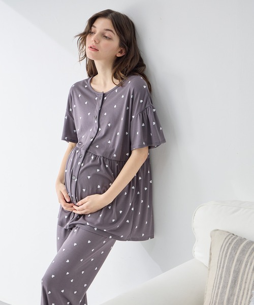 Rosemadame(ローズマダム)の「接触冷感ハート柄パジャマ(産前・産後対応 マタニティ&授乳服 ルームウェア 上下セット)(マタニティウェア/グッズ・レディース・チャコールグレー/ブルー/アイボリー・LL/M/L)」の2枚目の写真