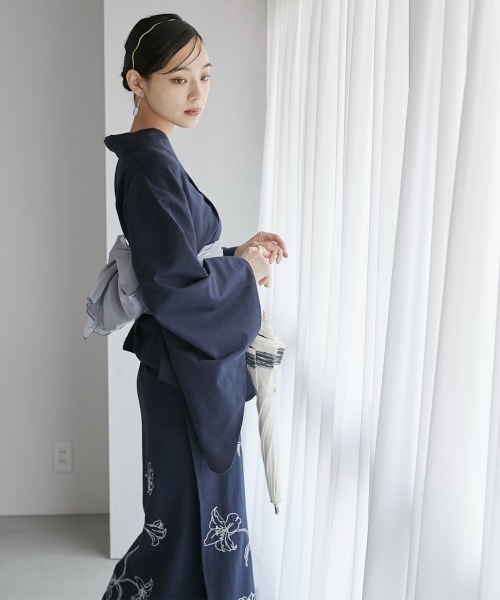 Neina（ネイナ）の「【浴衣】花柄デザイン刺しゅう浴衣セット（ゆかた＋夏帯）〔Neina〕（浴衣・レディース・ネイビー系・FREE）」の13枚目の写真