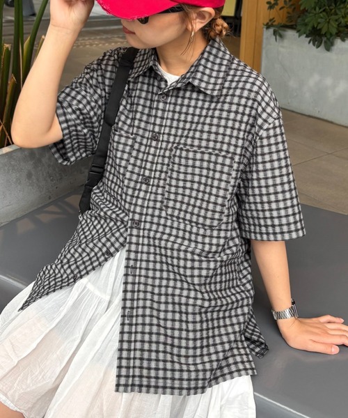 CIAOPANIC TYPY(チャオパニックティピー)の「【UNISEX】ポコポコチェック半袖シャツ(シャツ/ブラウス・レディース・ブルー/ブラック/カーキ/ベージュ・MEDIUM/LARGE)」の2枚目の写真