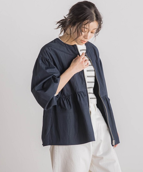 Droite lautreamont（ドロワットロートレアモン）の「P/Nヴィンテージリズペプラムブルゾン≪手洗い可能≫（ブルゾン・レディース・ネイビー/オフホワイト・M）」の19枚目の写真