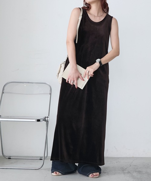 ベロアノースリーブワンピース（ワンピース）｜BONLECILL