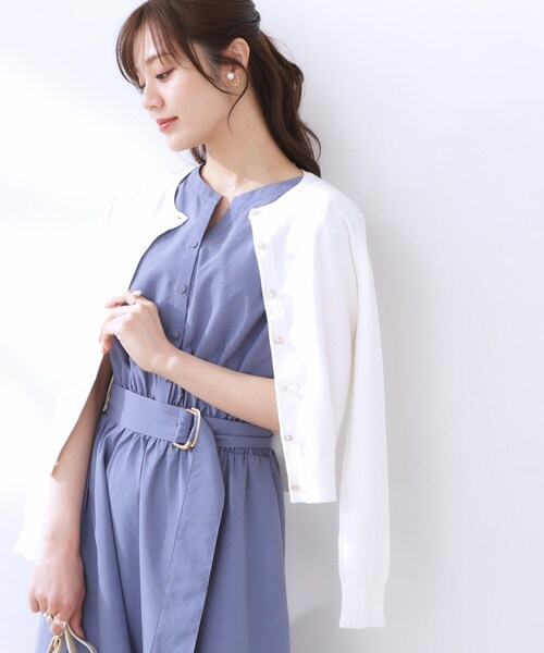 couture brooch（クチュールブローチ）の「イロイロ釦ニットカーデ（カーディガン/ボレロ・レディース・ライトブルー/オフホワイト/ピンク系・42/38）」の10枚目の写真