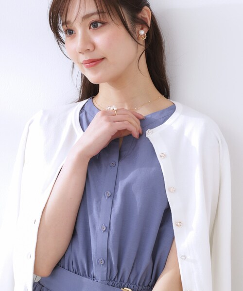 couture brooch（クチュールブローチ）の「イロイロ釦ニットカーデ（カーディガン/ボレロ・レディース・ライトブルー/オフホワイト/ピンク系・42/38）」の12枚目の写真