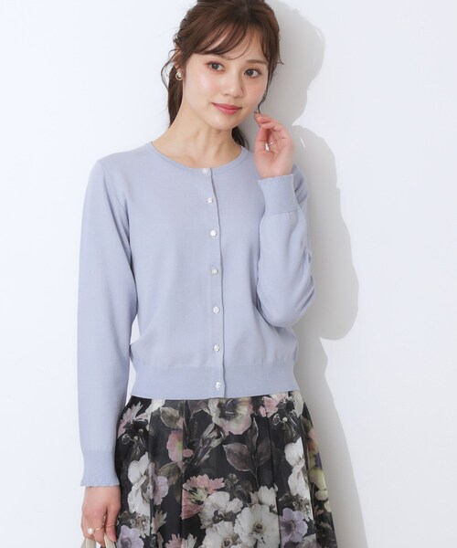 couture brooch（クチュールブローチ）の「イロイロ釦ニットカーデ（カーディガン/ボレロ・レディース・ライトブルー/オフホワイト/ピンク系・42/38）」の22枚目の写真