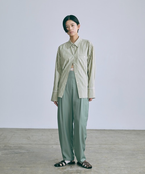 EN NEUME(エンノイム)の「Vintage Satin Pants(その他パンツ・レディース・ブルー/グリーン/バーガンディー・0/1)」の20枚目の写真