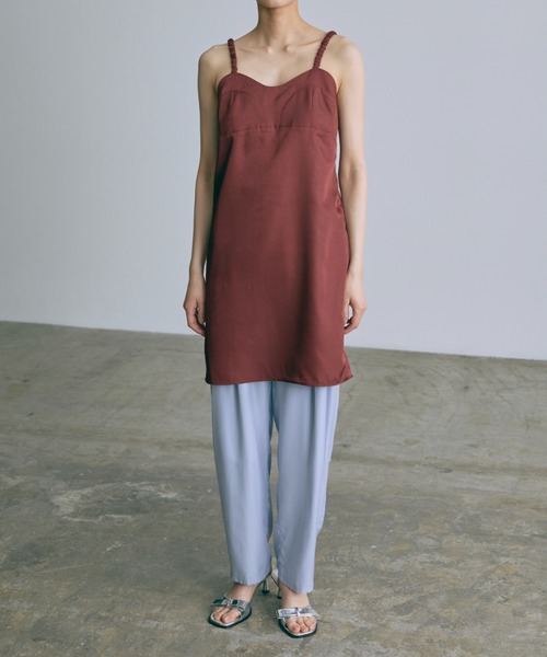 EN NEUME(エンノイム)の「Vintage Satin Pants(その他パンツ・レディース・ブルー/グリーン/バーガンディー・0/1)」の16枚目の写真