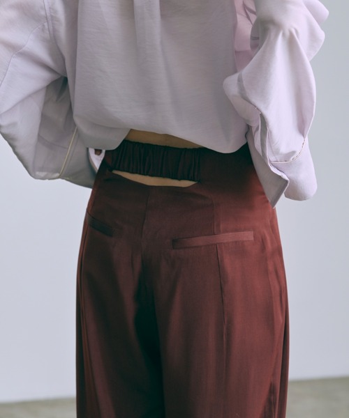 EN NEUME(エンノイム)の「Vintage Satin Pants(その他パンツ・レディース・ブルー/グリーン/バーガンディー・0/1)」の9枚目の写真