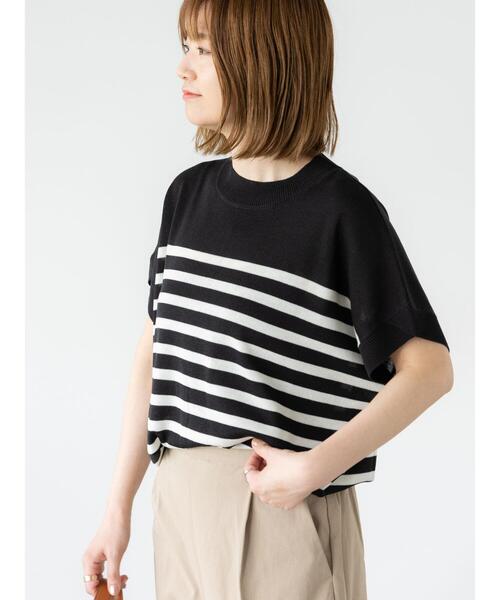 Lugnoncure(ルノンキュール)の「チューリップスリーブニット(ニット/セーター・レディース・オフホワイト/ベージュ/ブラック/チャコールグレー/グリーン・F)」の6枚目の写真