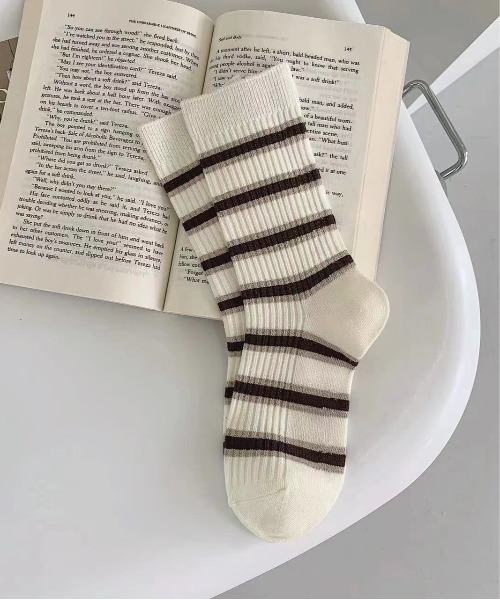 Burner(バーナー)の「【OKUOKU 0909】アソート シンプル ソックス oku-socks-g2-1(ソックス/靴下・レディース・レッド/イエロー/オレンジ/ブラック系その他2/チャコール/ホワイト系その他2/ホワイト系その他4/ピンク系その他5/ベージュ系その他3/ベージュ系その他4/グリーン系その他5/ブラック系その他4/ブラウン系その他2/ブラウン系その他3/ベージュ系その他2/グリーン/グリーン系5/ホワイト系4/ホワイト系その他3・FREE)」の5枚目の写真