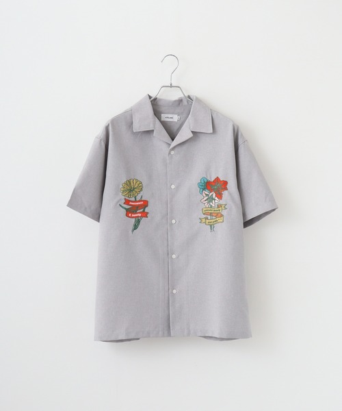 ATELANE（アテレーン）の「ATELANE アソート刺繍デザイン開襟シャツ（シャツ/ブラウス・メンズ・ベージュ系その他/ベージュ系その他2/グレー/サックスブルー/アイボリー/グレー系その他2/チャコールグレー/グレー系その他・M/XL/L）」の10枚目の写真