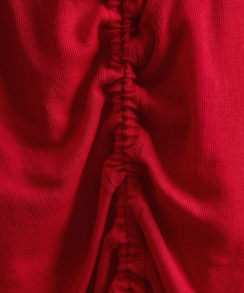 SALON adam et rope'(サロン アダム エ ロペ)の「nu=layerアシンメトリーシャーリングスカート(スカート・レディース・レッド/ブラック/ホワイト・FREE)」の21枚目の写真