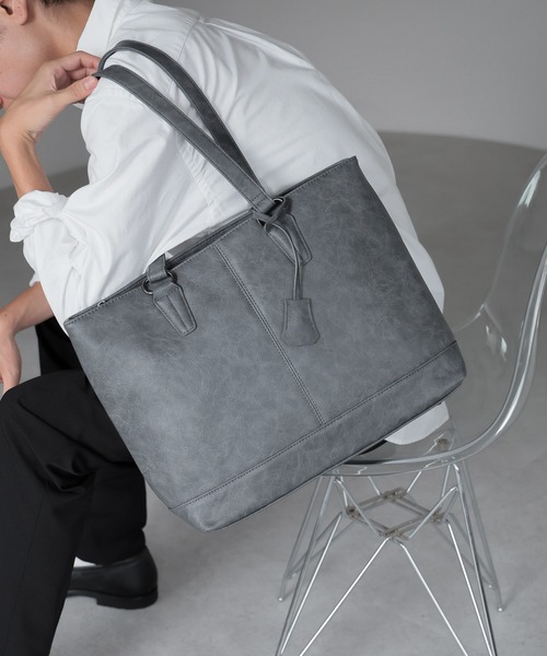 GUSCIO UOMO(グッシオ ウォーモ)の「【グッシオウォーモ】ビジネストートバッグ(ビジネスバッグ・メンズ・ダークグレー/ネイビー/ブラック/チョコ・FREE)」の2枚目の写真