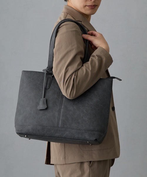 GUSCIO UOMO(グッシオ ウォーモ)の「【グッシオウォーモ】ビジネストートバッグ(ビジネスバッグ・メンズ・ダークグレー/ネイビー/ブラック/チョコ・FREE)」の11枚目の写真
