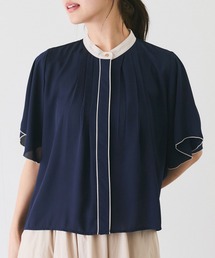 フロントタックバイカラーデザインラッフルスリーブブラウス
