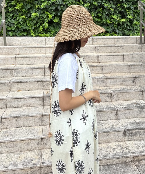 ISOOK(アイスー)の「【ISOOK / アイスー】ホルターネックリゾートワンピ / 柄ワンピ キャミワンピ エスニック ボヘミアン Iライン バックリボン ロング丈 マキシ丈 ノースリーブ 白 黒 ホワイト ブラック ZOZOTOWN限定(ワンピース・レディース・ブラック/アイボリー・FREE)」の12枚目の写真