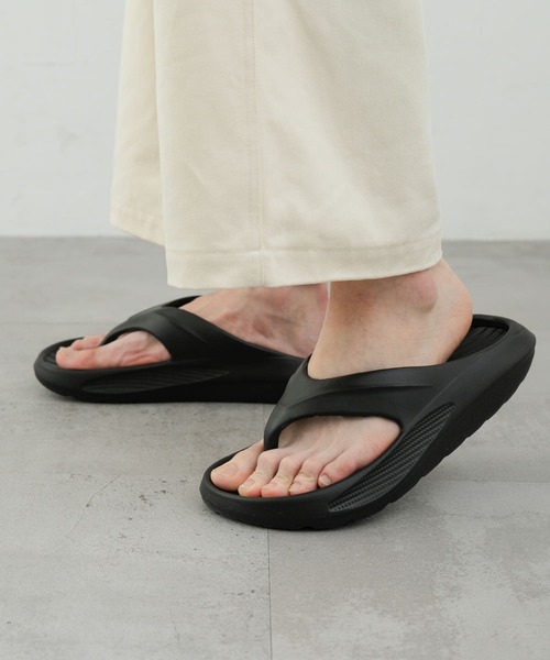 SENSE OF PLACE by URBAN RESEARCH(センスオブプレイスバイアーバンリサーチ)の「『WEB限定』リカバリークッションサンダル(サンダル・メンズ・ブラック・26/27/28)」の6枚目の写真