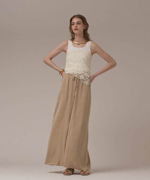 GRACE CONTINENTAL（グレースコンチネンタル）の「レースバブーシュカ（ストール/ショール・レディース・キナリ/ブラック・FREE）」の5枚目の写真