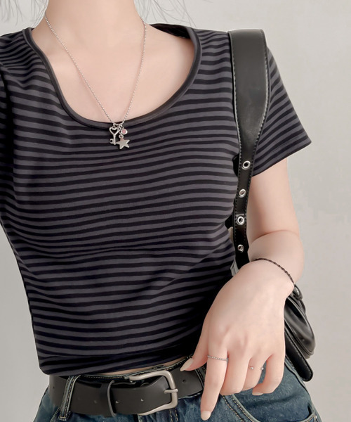VIVID LADY(ビビッドレディー)の「ボーダー 半袖 Tシャツ(Tシャツ/カットソー・レディース・ブラック/チャコールグレー/ライトグレー/ブラウン・FREE)」の1枚目の写真