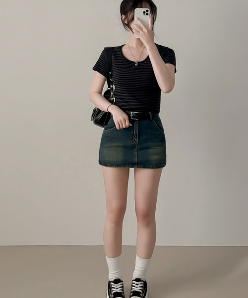 VIVID LADY(ビビッドレディー)の「ボーダー 半袖 Tシャツ(Tシャツ/カットソー・レディース・ブラック/チャコールグレー/ライトグレー/ブラウン・FREE)」の10枚目の写真