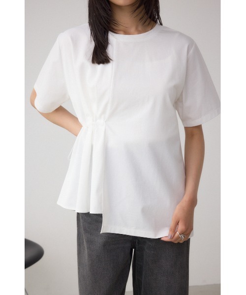 AZUL by moussy(アズールバイマウジー)の「フハクドッキングドロストトップス(Tシャツ/カットソー・レディース・オフホワイト/ブラック/ライトブルー・FREE)」の2枚目の写真