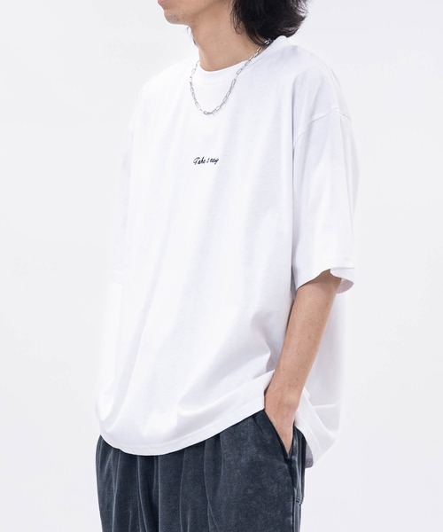 Naive magic（ナイーブマジック）の「【a】〔NAIVE MAGIC〕汗ジミ防止天竺 リラックスフィット Tシャツ（Tシャツ/カットソー・メンズ・ホワイト/ピンク/グレー/チャコールグレー・MEDIUM/LARGE）」の19枚目の写真