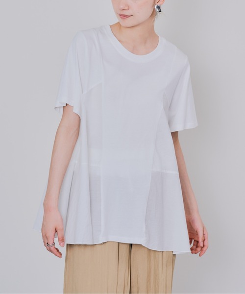 DOLLUPOOPS（ドールアップウップス）の「サイド異素材切替フレアートップス（Tシャツ/カットソー・レディース・オフホワイト/ブラック・38）」の2枚目の写真