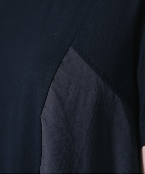 DOLLUPOOPS（ドールアップウップス）の「サイド異素材切替フレアートップス（Tシャツ/カットソー・レディース・オフホワイト/ブラック・38）」の17枚目の写真