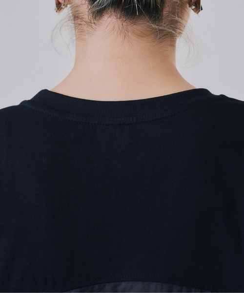 DOLLUPOOPS（ドールアップウップス）の「サイド異素材切替フレアートップス（Tシャツ/カットソー・レディース・オフホワイト/ブラック・38）」の5枚目の写真