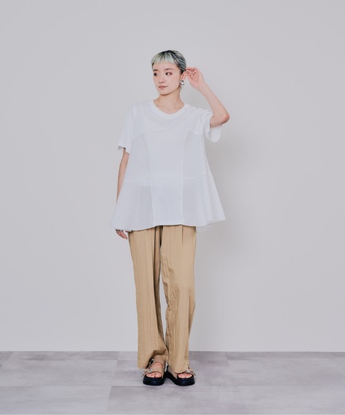 DOLLUPOOPS（ドールアップウップス）の「サイド異素材切替フレアートップス（Tシャツ/カットソー・レディース・オフホワイト/ブラック・38）」の20枚目の写真