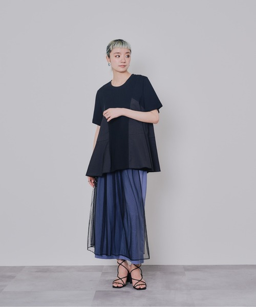 DOLLUPOOPS（ドールアップウップス）の「サイド異素材切替フレアートップス（Tシャツ/カットソー・レディース・オフホワイト/ブラック・38）」の7枚目の写真