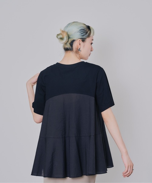 DOLLUPOOPS（ドールアップウップス）の「サイド異素材切替フレアートップス（Tシャツ/カットソー・レディース・オフホワイト/ブラック・38）」の15枚目の写真