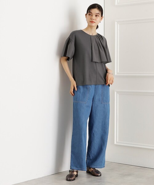 THE SHOP TK (ザ ショップ ティーケー )の「アシメケープ風プルオーバー【接触冷感/洗濯機OK】(Tシャツ/カットソー・レディース・ブラック/オフホワイト/スミクロ・13/12)」の10枚目の写真
