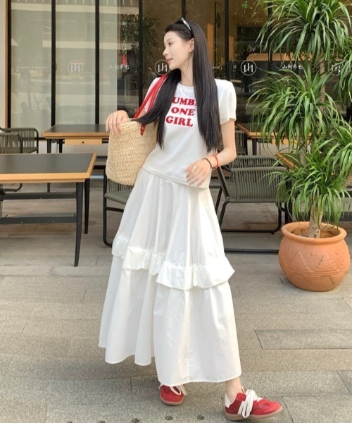 FUNdaysion(ファンデイション)の「ロゴショート丈半袖Tシャツ(Tシャツ/カットソー・レディース・レッド/ホワイト/イエロー・M)」の14枚目の写真
