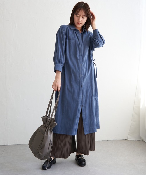 ikka(イッカ)の「さらっとプリーツワイドパンツ(その他パンツ・レディース・ダークブラウン/モカ/ダークグレー・M/L/S)」の16枚目の写真