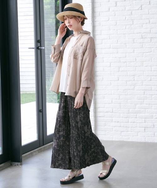 ikka(イッカ)の「さらっとプリーツワイドパンツ(その他パンツ・レディース・ダークブラウン/モカ/ダークグレー・M/L/S)」の5枚目の写真