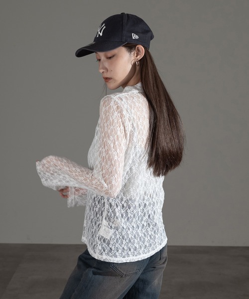 apres jour mignon(アプレジュールミニョン)の「襟付きレースシャツ【ZOZOTOWN限定アイテム】(シャツ/ブラウス・レディース・ブラウン系その他/オフホワイト/ブラック・X-LARGE/フリー)」の16枚目の写真