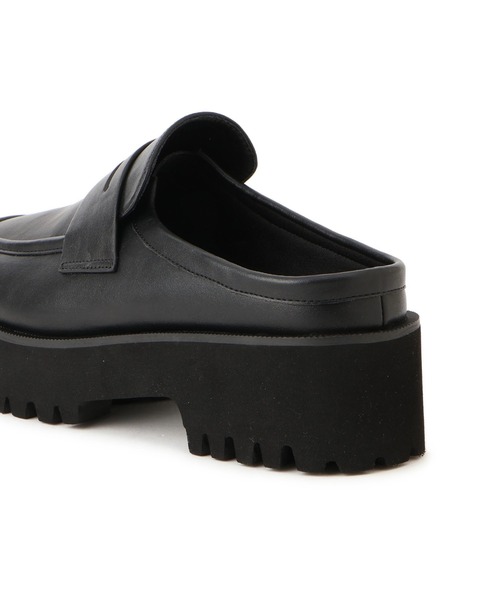 ADAM ET ROPE'（アダムエロペ）の「【サステナブル】ラウンドローファークロッグ（ローファー・レディース・ブラック/ダークブラウン・36/37/38）」の13枚目の写真