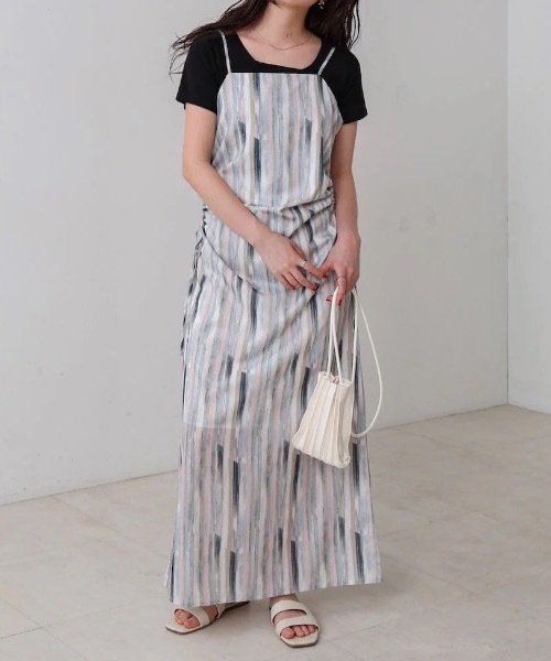 Bab(バブ)の「【S・Mサイズ展開】ウエストホールプリントワンピース(ワンピース・レディース・ブラック/パープル・MEDIUM/SMALL)」の1枚目の写真