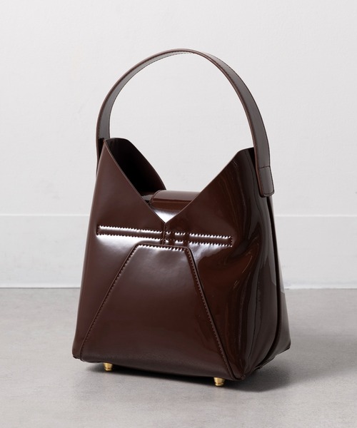 HASHIBAMI（ハシバミ）の「【HASHIBAMI】フェズ エナメル ワンハンドルバッグ ギフト（ハンドバッグ・レディース・ブラック/ダークブラウン・FREE）」の12枚目の写真